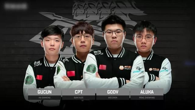 审视其意识 审视其意识